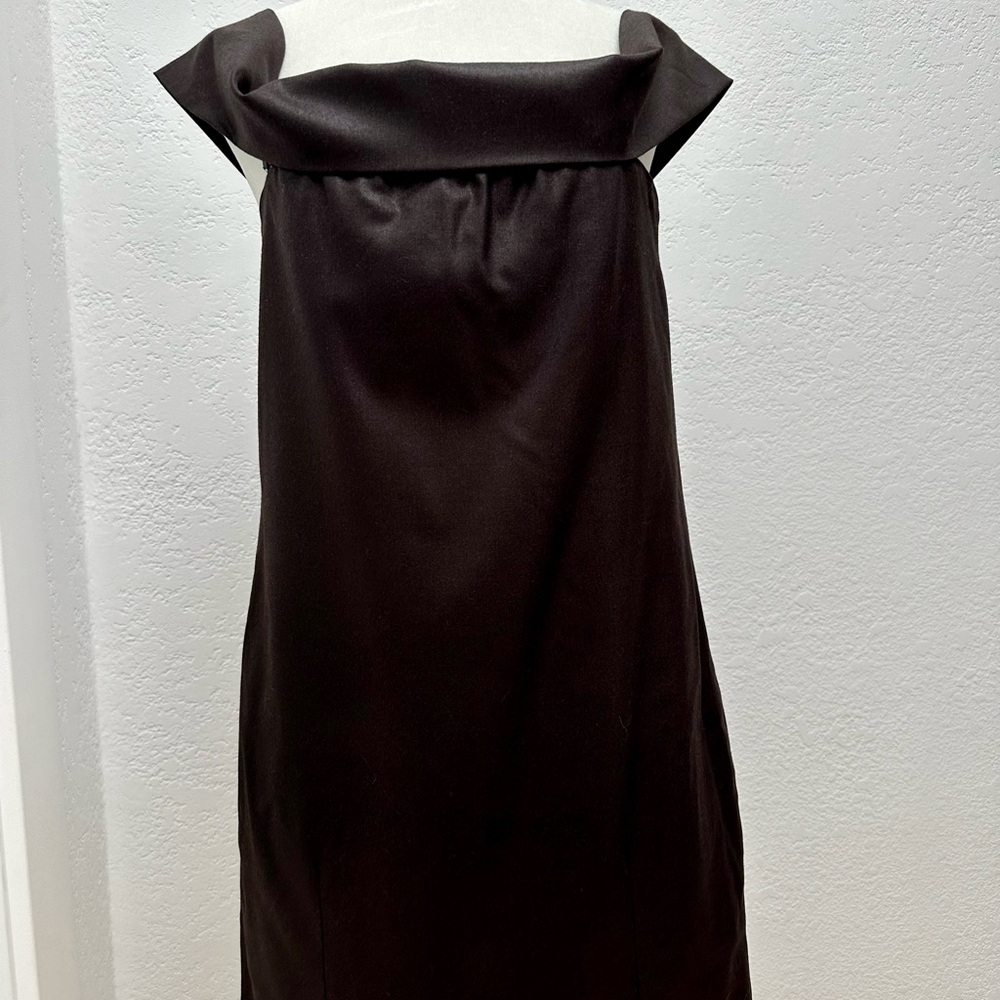 Chloe Elegant Burgundy Off-Shoulder Dress